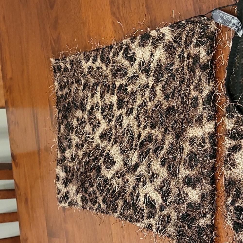 Alberto Makali Leopard Print Top with Matching Scarf - Picture 10 of 10